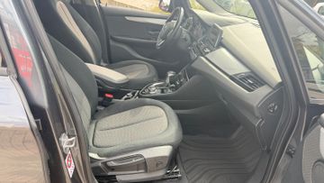 BMW 218 - 9