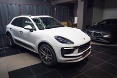 PORSCHE Macan S*CHRONO*PANO*PDLS+*ACC*360*BICOLOR*MEMORY