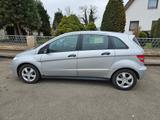 Mercedes-Benz B 170 - - Mercedes-Benz B 170 von privat