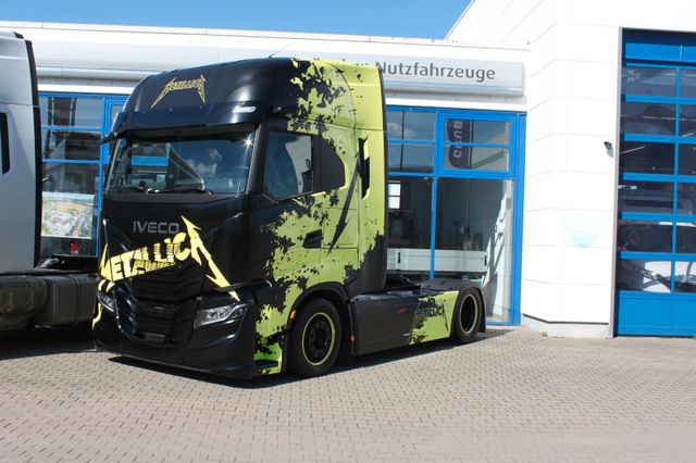 Iveco S-Way AS440S50T/FP LT   GUN METAL