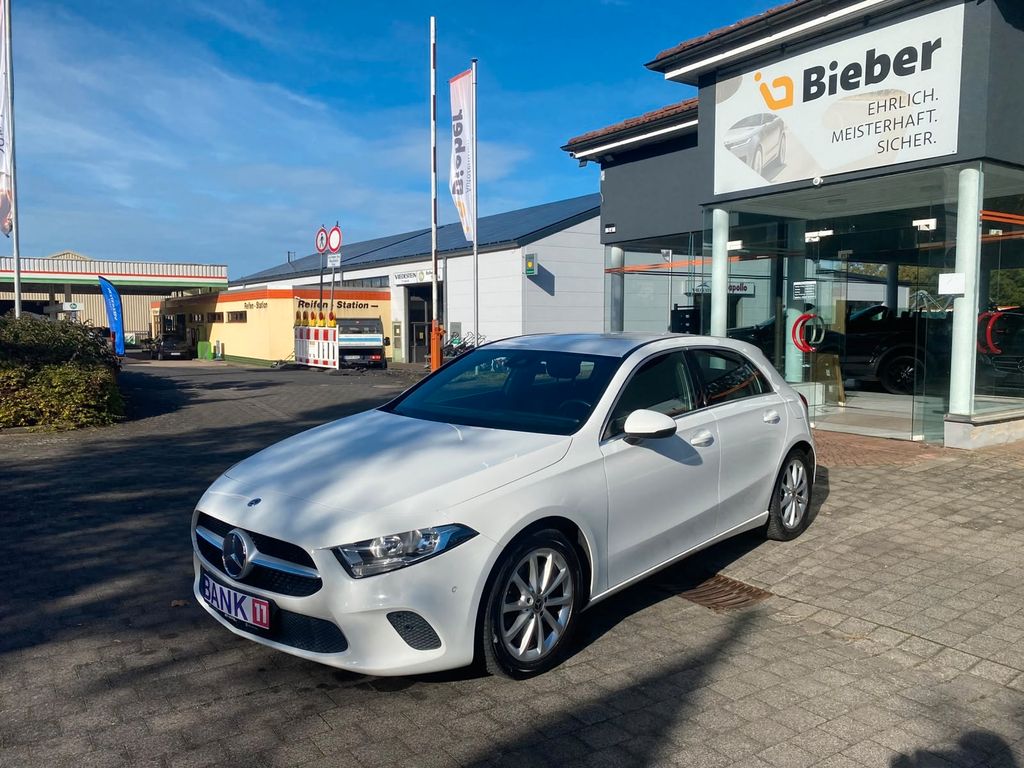 Image of Mercedes-Benz A 220