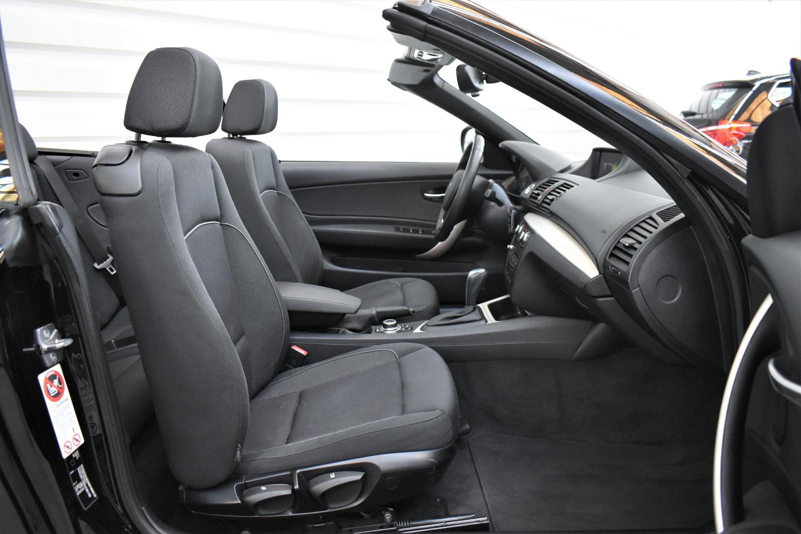 BMW 118i Cabrio+Navi+Automatik+PDC+Tempomat+SHZ
