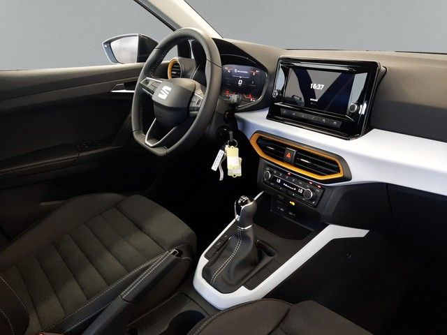 Fahrzeugabbildung Seat Arona Style 1.0TSI LED SitzHz 18"Alu Klimaaut.