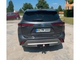 Toyota Highlander 2.5-l Hybrid Luxury - Toyota Highlander Gebrauchtwagen