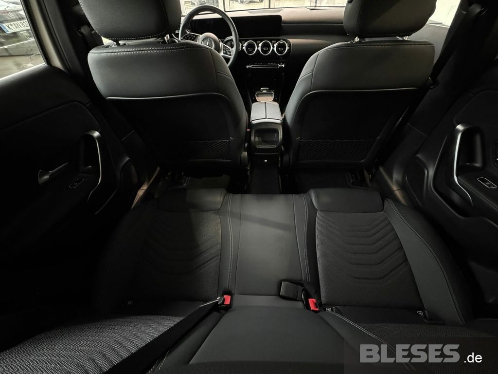 MERCEDES-BENZ A 180 – Bild 9