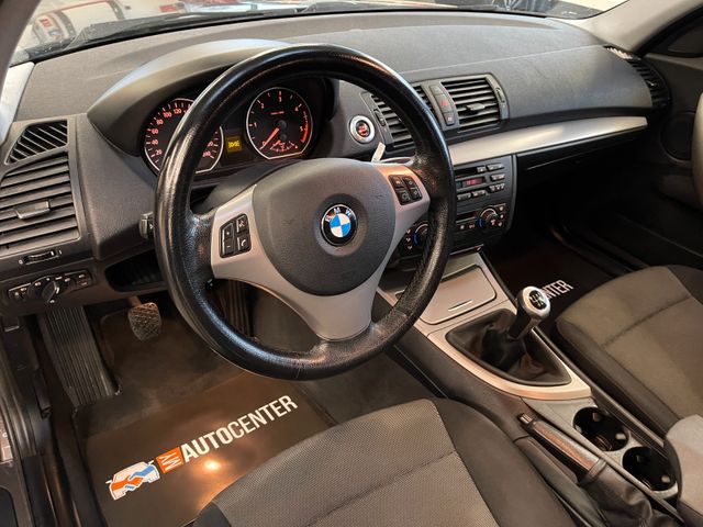 BMW 120 Baureihe 1 Lim. *TEMPOMAT*SZHZ*AHK*KLIMA*PDC