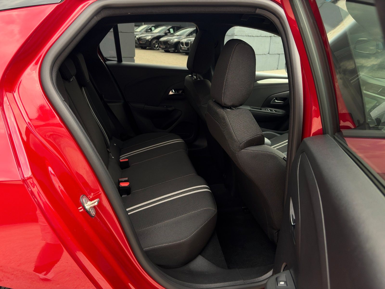 Fahrzeugabbildung Opel Corsa F GS 1.2 Turbo CarPlay Temp. CAM LHZ SHZ
