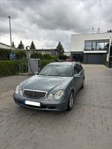 Mercedes-Benz E 280 CDI T CLASSIC Classic - blaue Mercedes-Benz E 280
