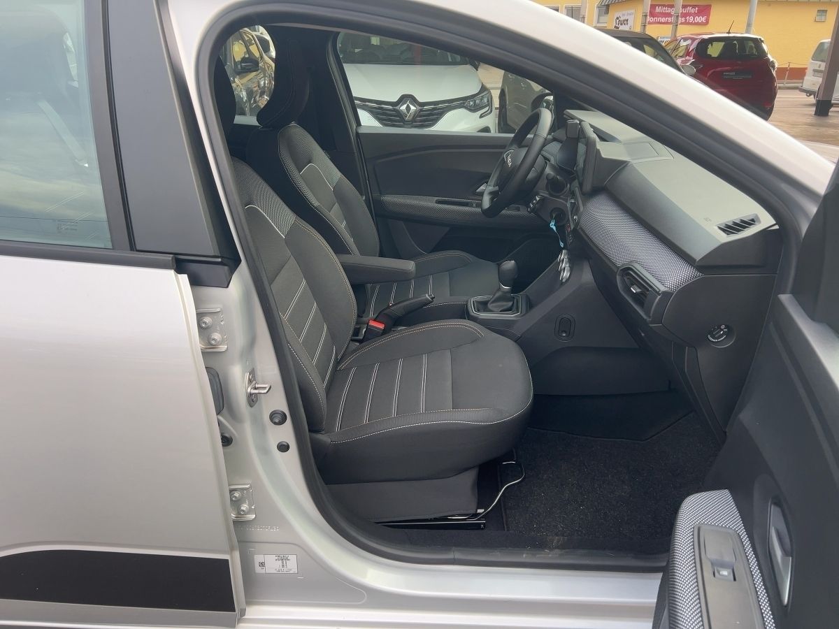 Fahrzeugabbildung Dacia Sandero Stepway Expression TCe 90 CVT Klimaaut.