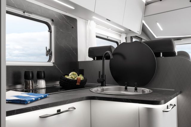 Etrusco I 6900 SB AT Markise Multimedia 6E Rahmenf.