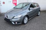 Mercedes-Benz B 180, Service neu, Top Zustand! - Mercedes-Benz B 180 in Bonn