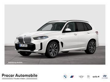 BMW X5 xDrive50e M SPORT+PANO+AHK+H/K+HuD+DA PROF+36