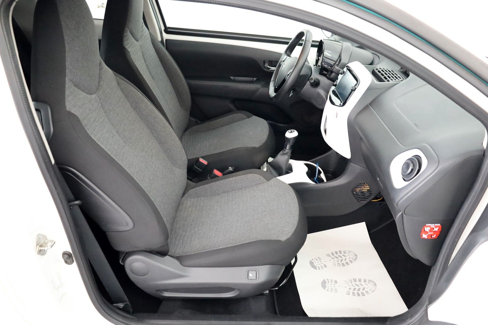 Fahrzeugabbildung Citroën C1 Shine Edition Elektro-Paket,SH,Kamera,SR+WR