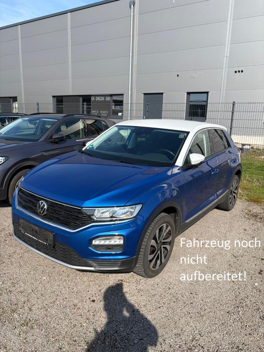 Volkswagen T-ROC Active 1,5 TSI DSG eKlappe,RearView,ACC