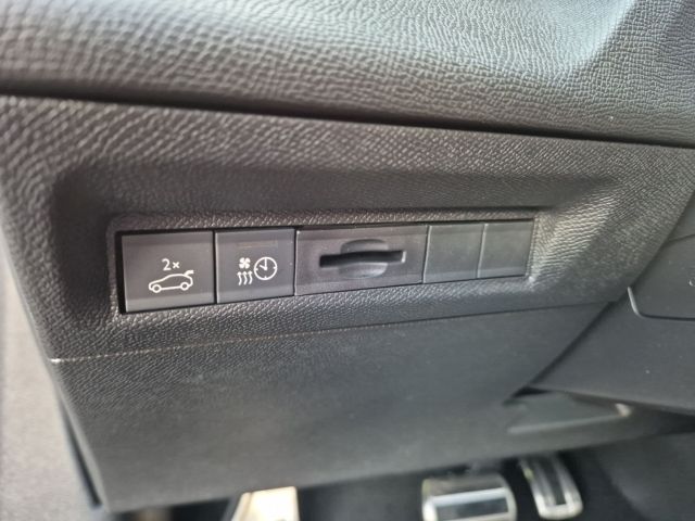 Peugeot 308 - Bild 24