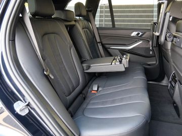 Bild 23 BMW X5 xDr.45e M-Sport,PA+,HUD,Laser,Belüft+Mas.22"