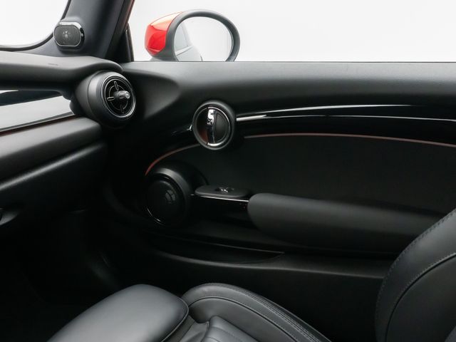 Foto Nummer 30: MINI John Cooper Works