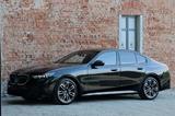 BMW 520i/M-SPORT PRO/SITZKLIMA/H&K/ICONIC GLOW/PANO/ - BMW 520: 520i