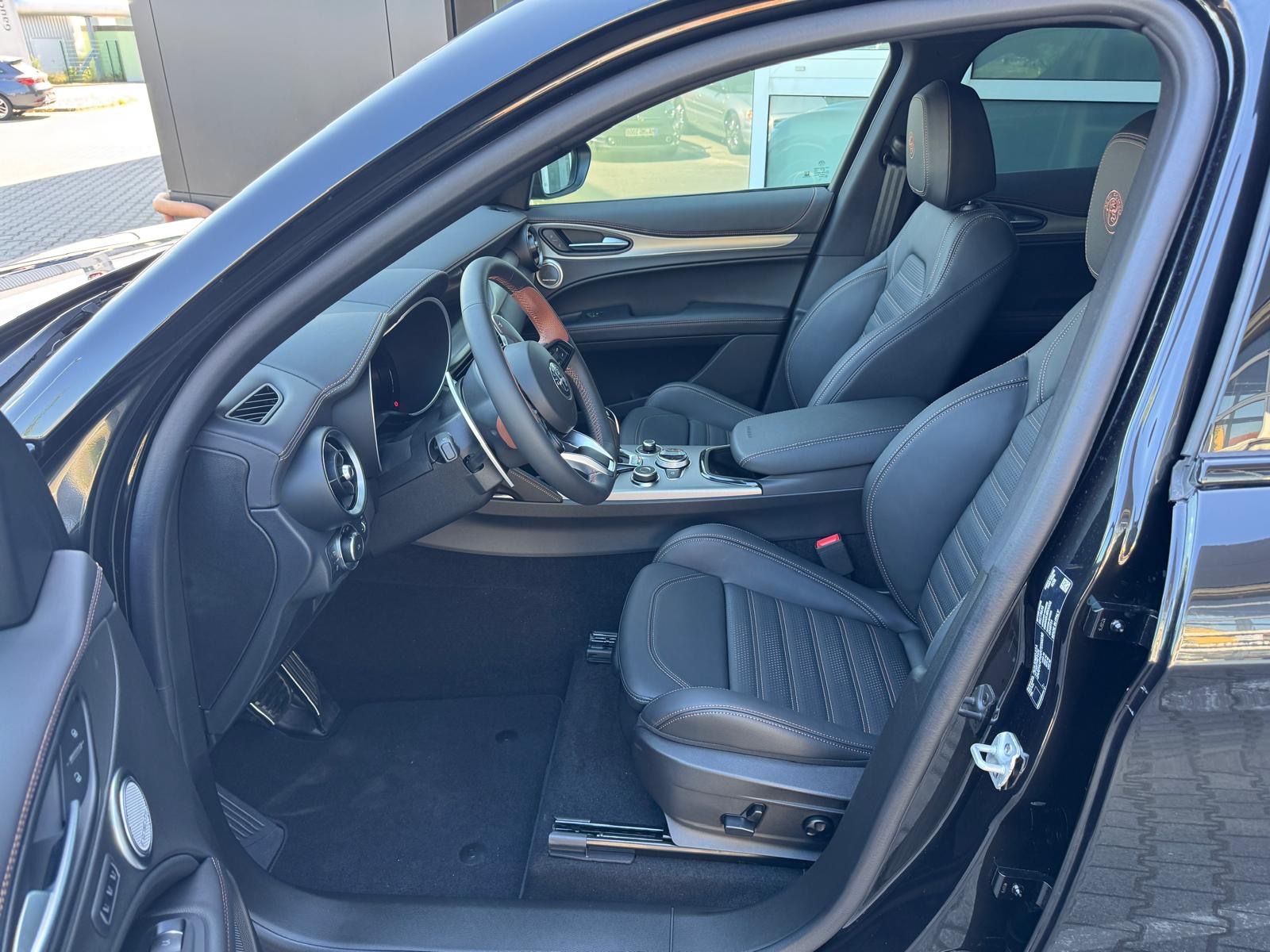 Alfa Romeo Stelvio - Bild 3