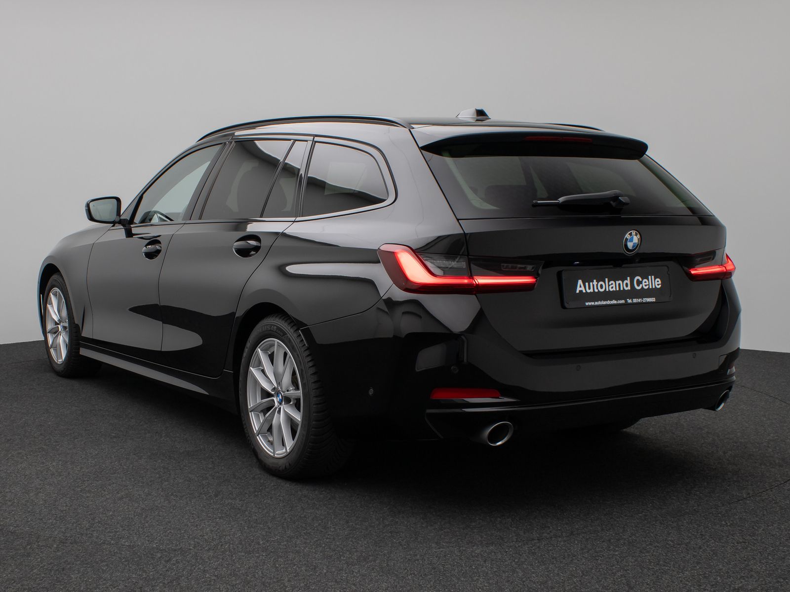 Fahrzeugabbildung BMW 318i Kamera DAB HiFi CockPit+ DrivingAssis Alarm