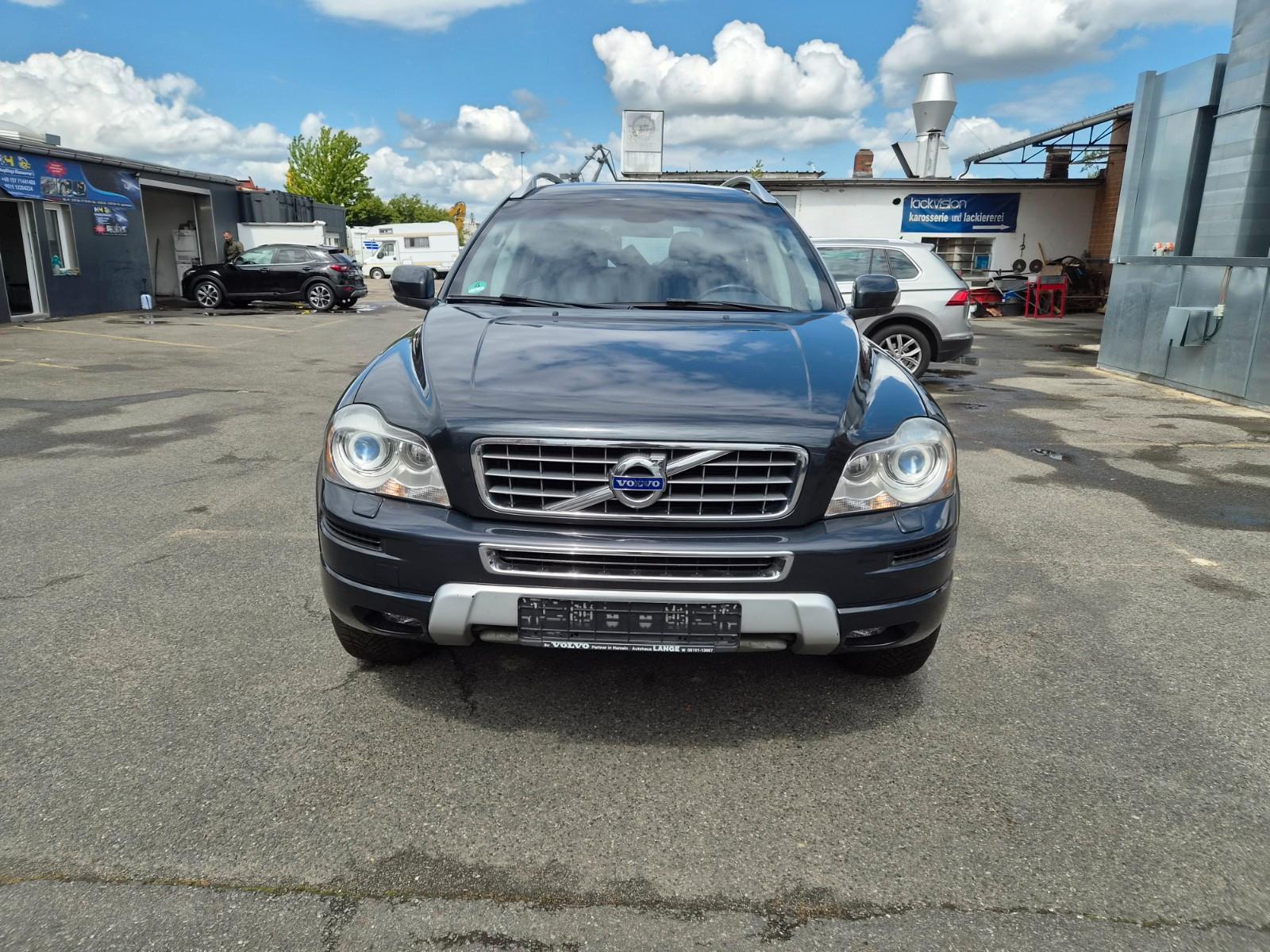Volvo XC 90 XC90 D5 Momentum Geartronic