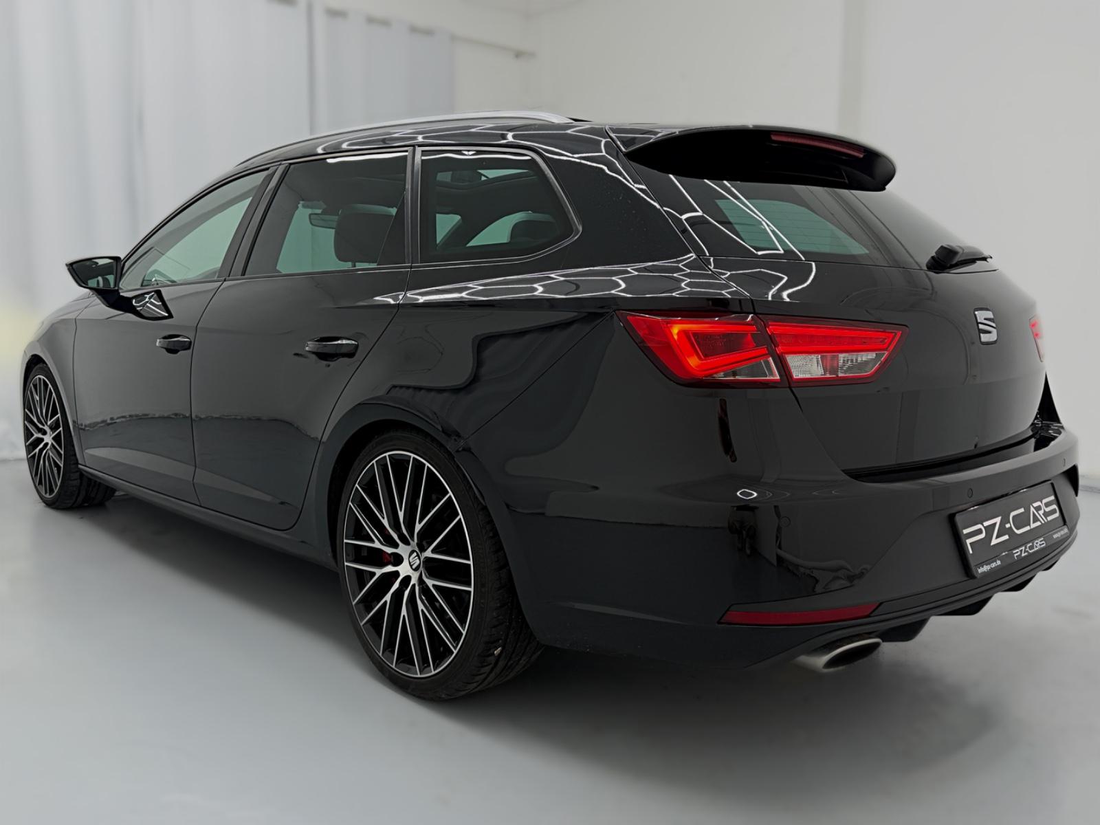 Seat Leon ST Cupra 290 ch DSG • Toit pano • Caméra • Cuir / Alcantara • DCC • Jantes 19"