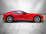 Ferrari F12 berlinetta *Ferrari -Dresden* - Ferrari F12 mit Benzin-Antrieb: Coupé