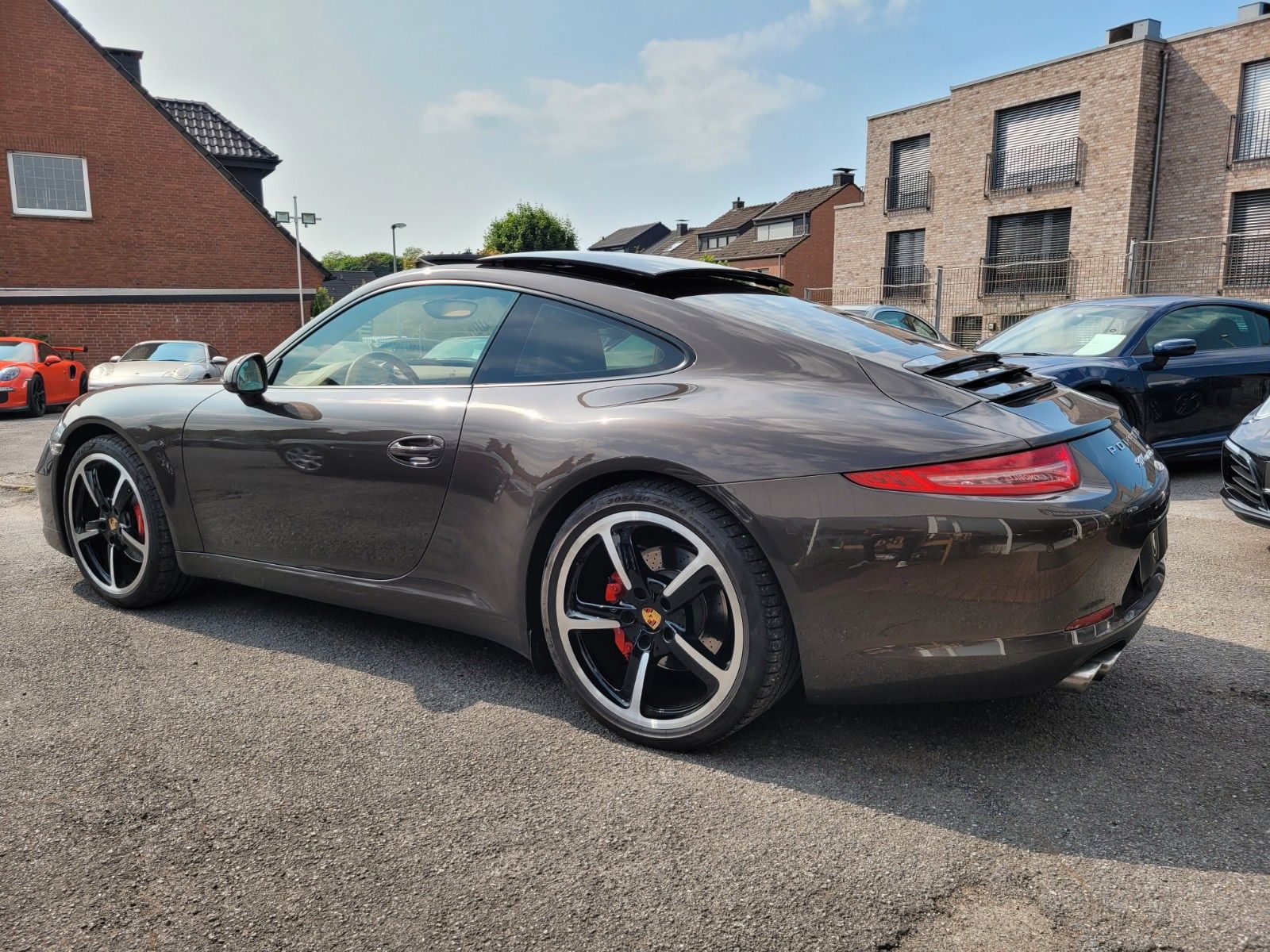 Fahrzeugabbildung Porsche 991 Carrera S/Chrono/Abstand/Pan./PASM