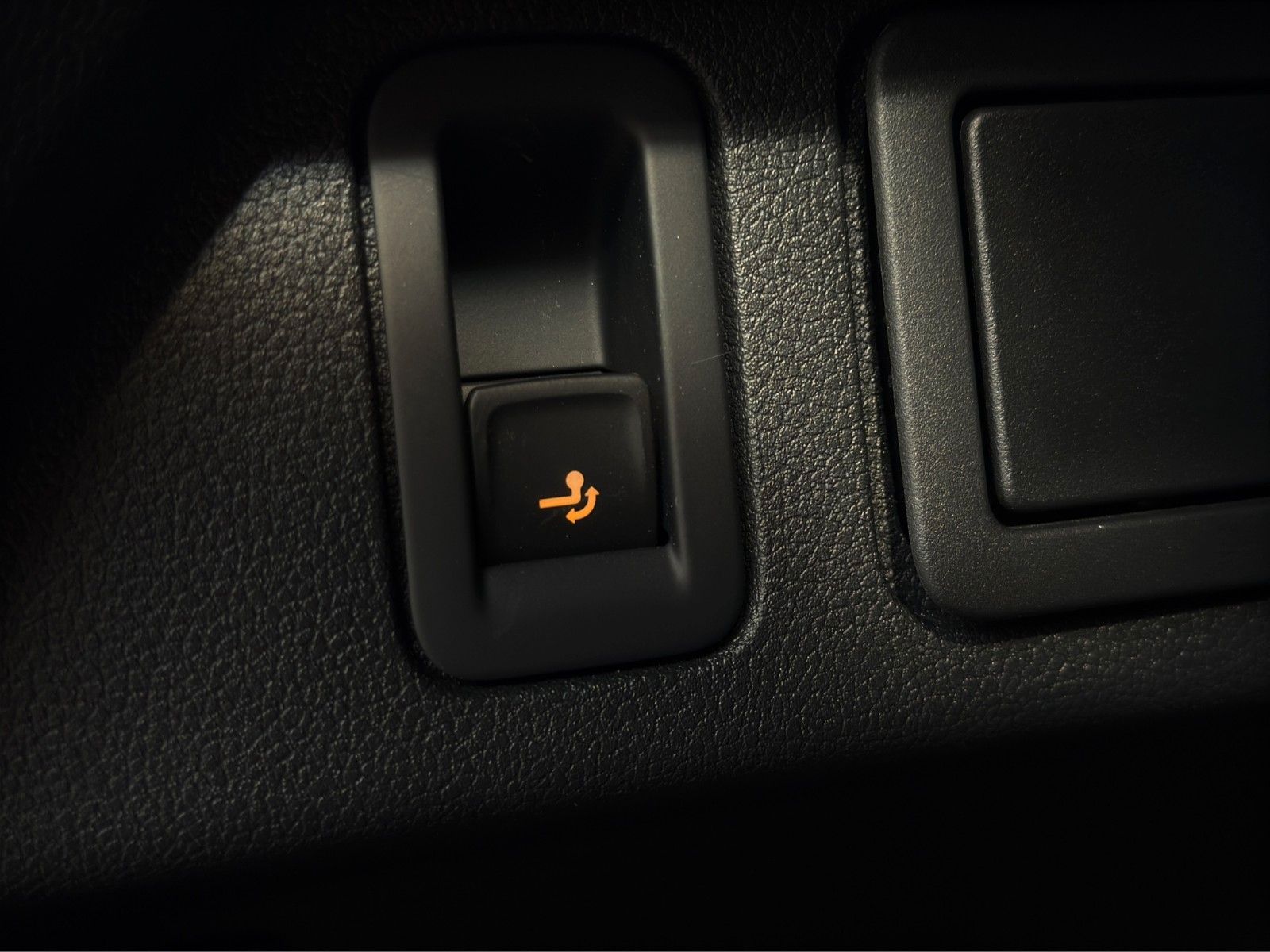 Fahrzeugabbildung Volkswagen Tiguan *AHK*ACC*Carplay*3-Zonen*Elektr.Heck*