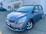 Toyota Verso 2.0d 2009 141.000km perfetta - blaue Toyota Verso
