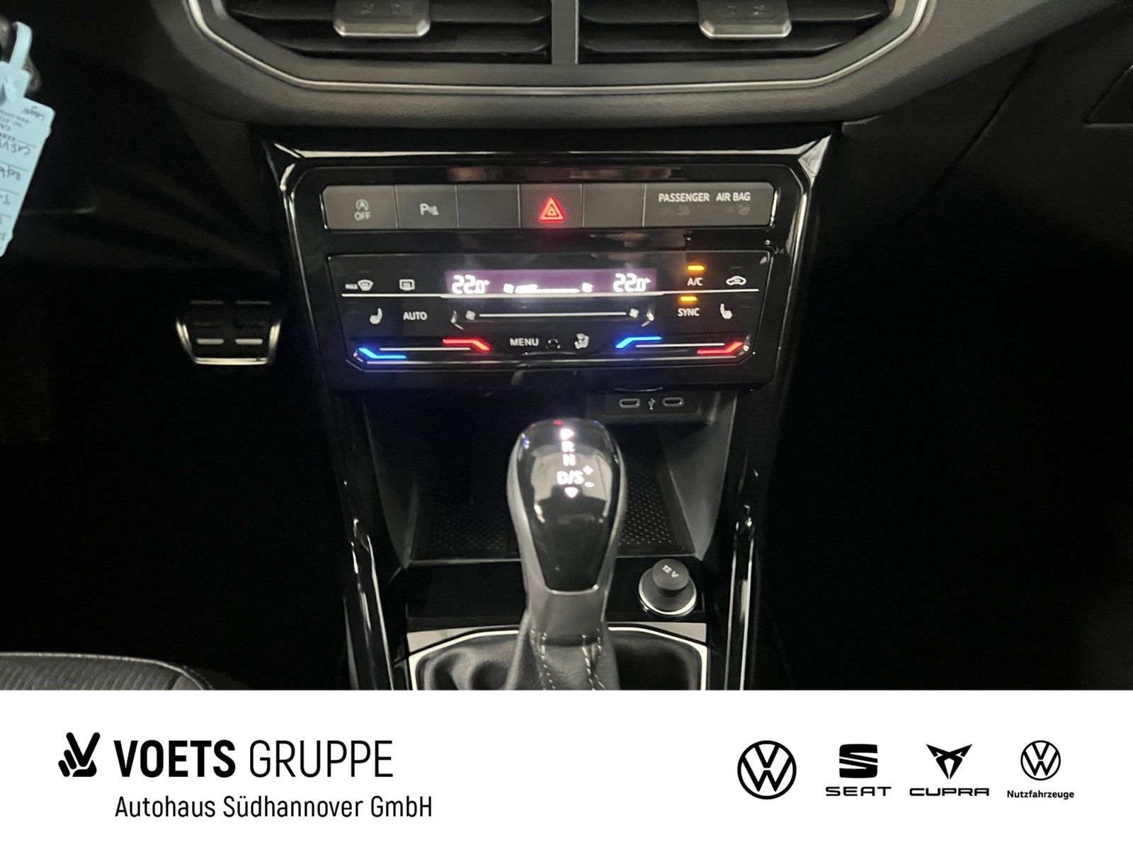 Volkswagen T-Cross - Bild 8