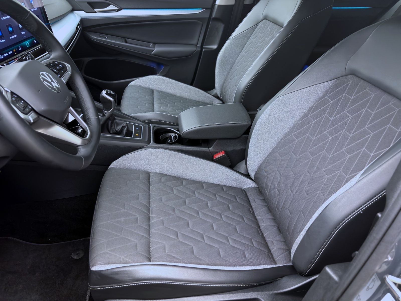 Volkswagen Golf - Bild 10