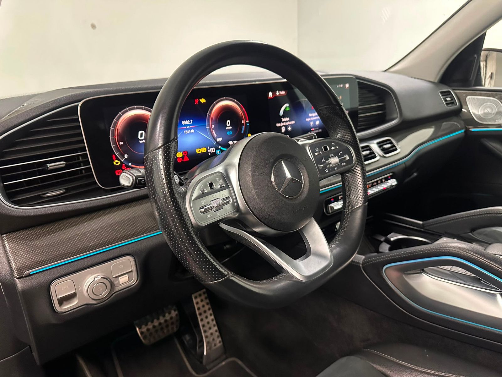 Fahrzeugabbildung Mercedes-Benz GLE 350 de 4MATIC *AMG-LINE*DISTRO*AHK*KEYLESS*