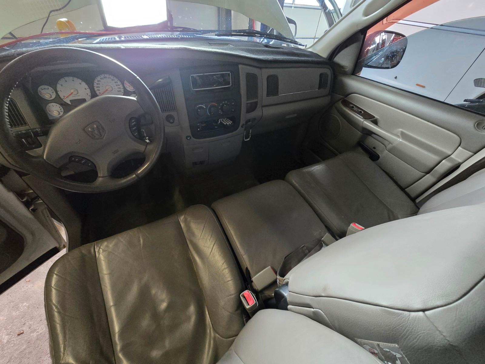 Dodge Ram 2004 — photo 7