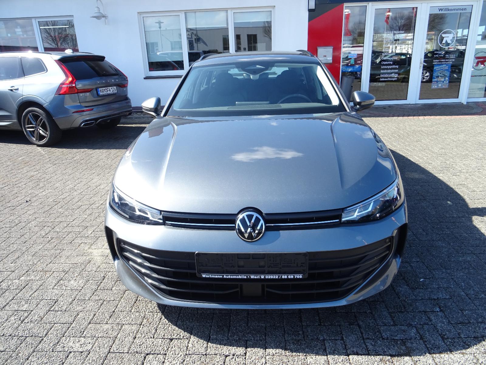 Volkswagen Passat Variant 1.5 eTSI 110 kW DSG LED PDC SHZ