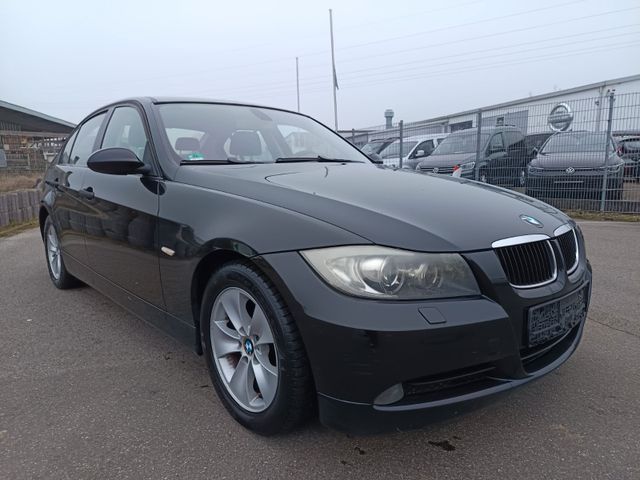 BMW 320 Baureihe 3 Lim. 320i Automatik / Xenon