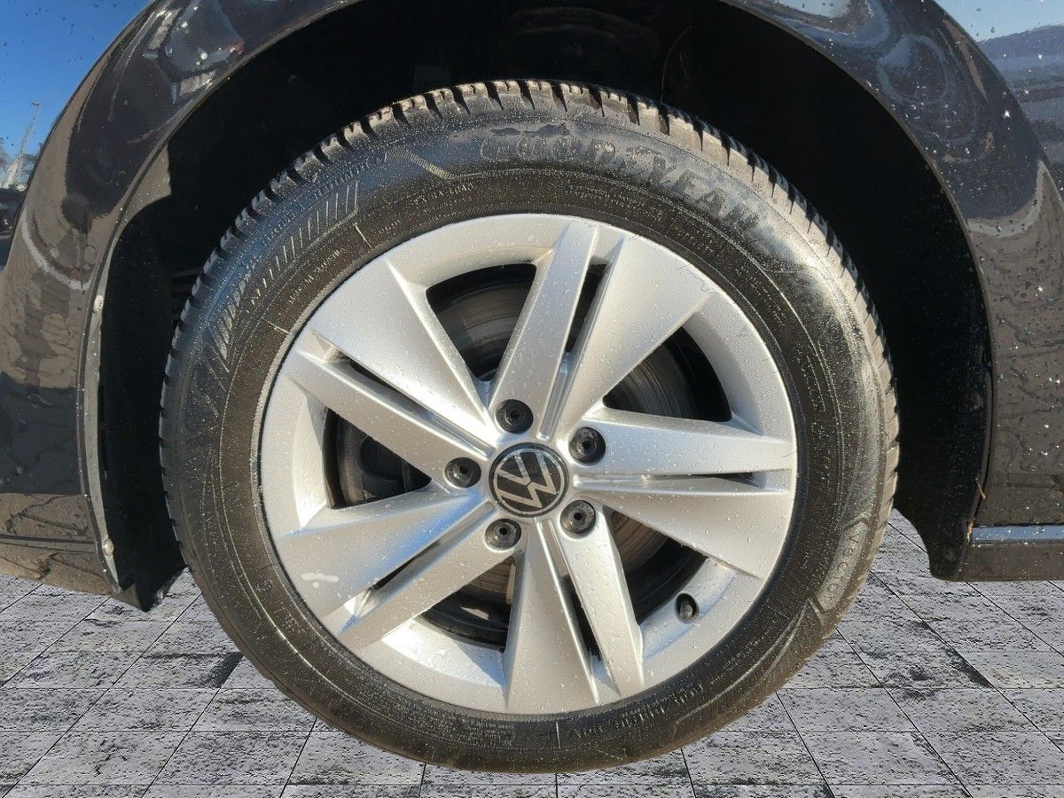 Volkswagen Golf - Bild 8