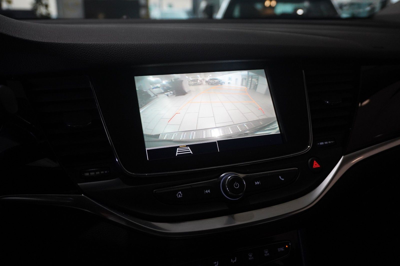 Fahrzeugabbildung Opel Astra K ST 1.4 ELEGANCE NAVI/LED/KAMERA/SPORT/SH