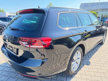 Volkswagen Passat Variant - 4
