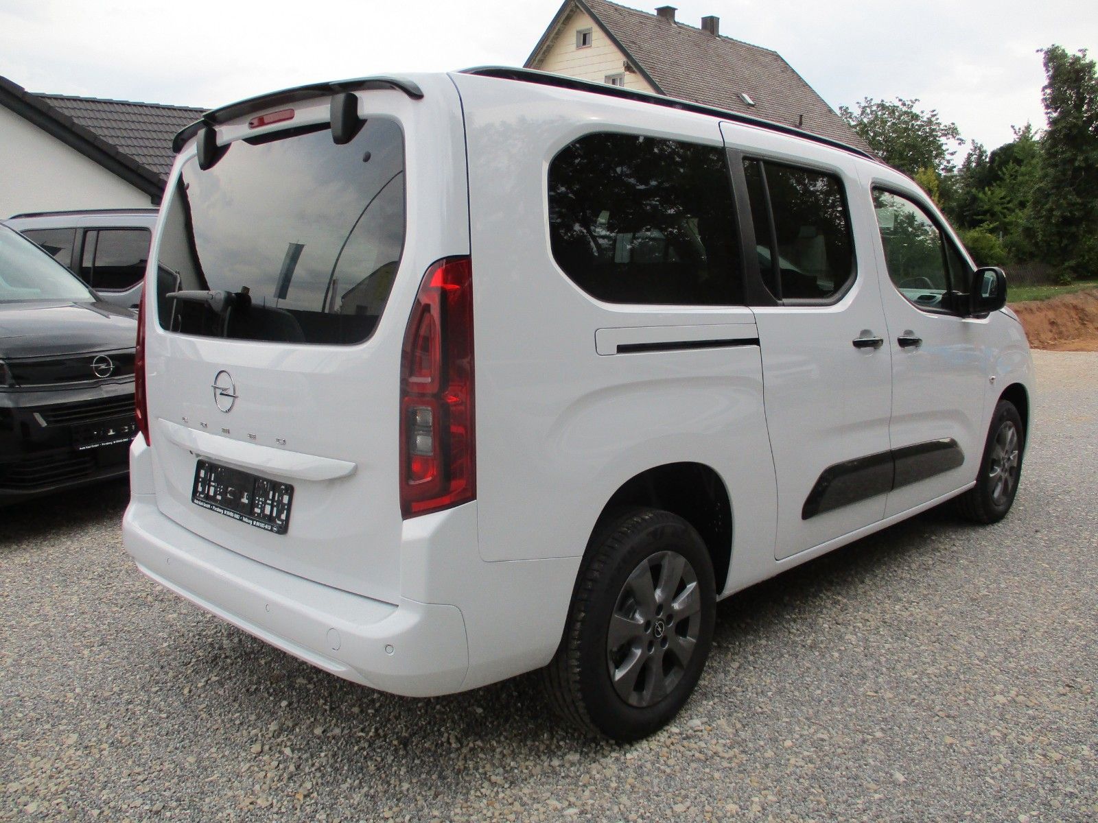 Opel Combo Life E GS XL*7-SITZER*AUTOMATIK*KAMERA*LED imagem 3