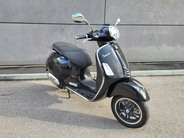 Vespa GTS 125 Super