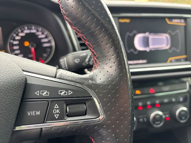 Leon ST FR *PANODACH+NAVI+LEDER+SEAT SOUND+AHK*