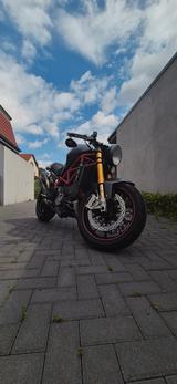 Ducati Monster S4 RS Custom build - DUCATI MONSTER S4R