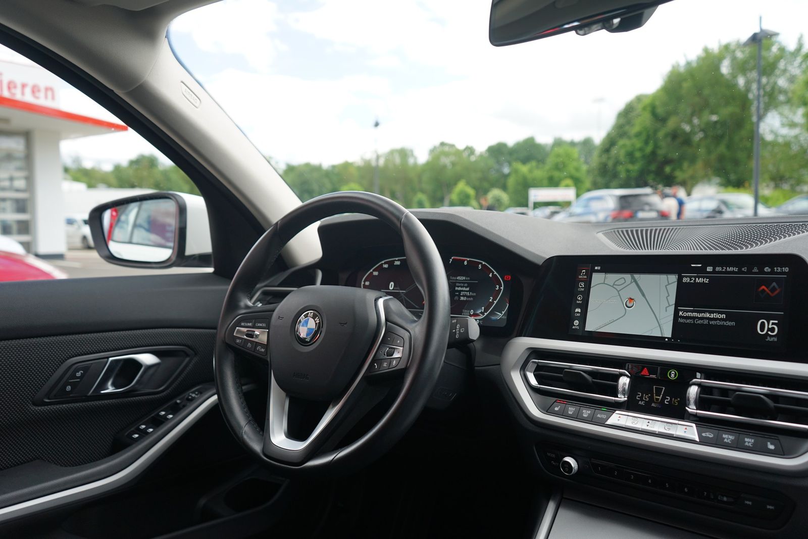 BMW 318i Advantage Aut. LED Navi Totwinkel Keyless foto 12