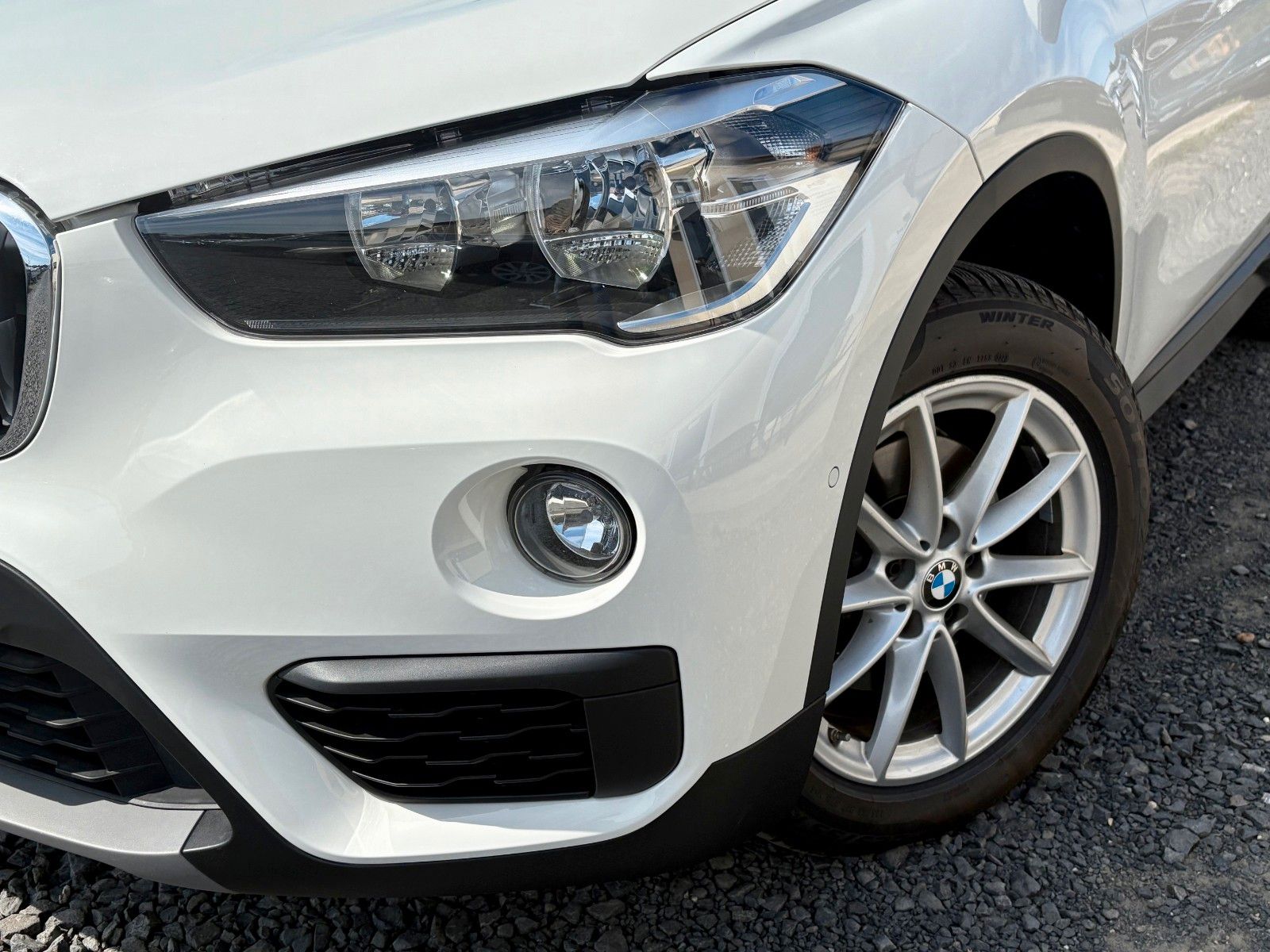 Fahrzeugabbildung BMW X1 xDrive18d Aut. Navi M SPORTLENKRAD Scheckheft