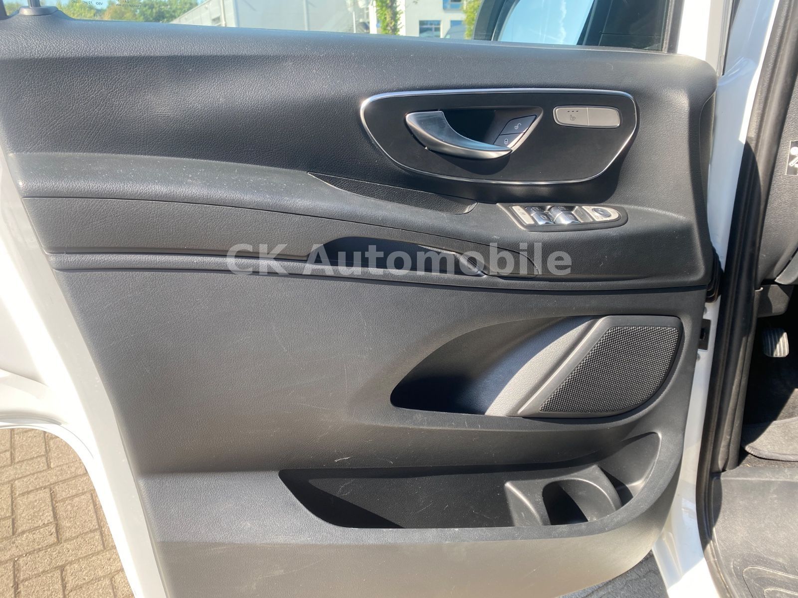 Fahrzeugabbildung Mercedes-Benz Vito 116 CDI Marco Polo ACTIVITY Edition/5 Sitze