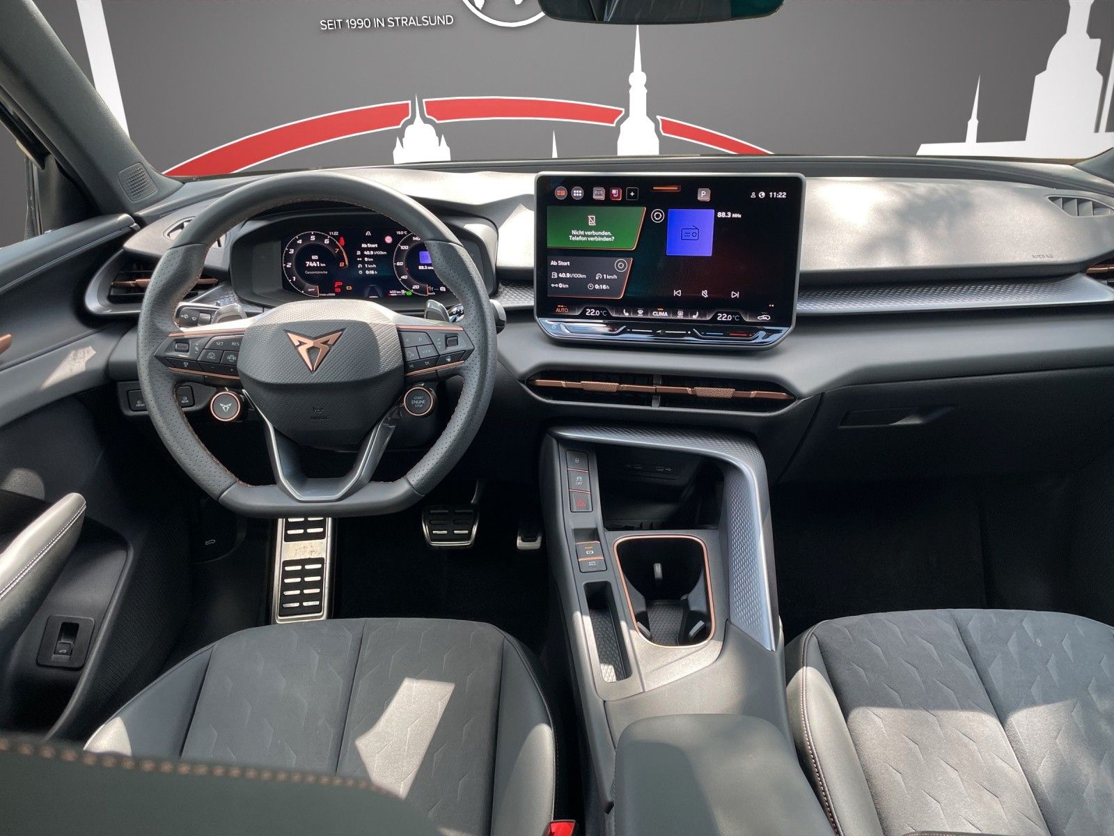 Fahrzeugabbildung CUPRA Terramar 1.5 eTSI  DSG RFK/LED/PDC/ACC/SHZ/APP