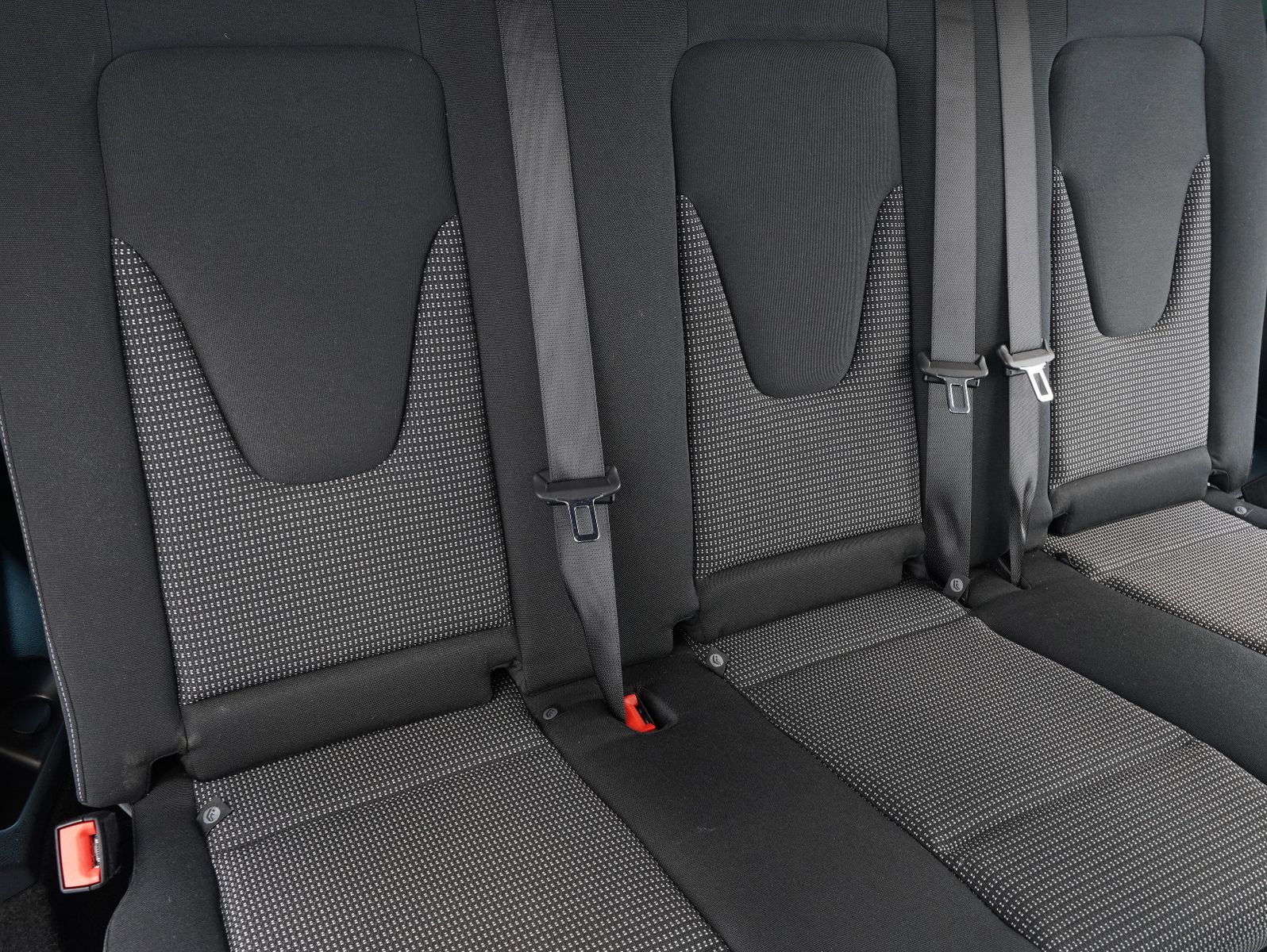 Fahrzeugabbildung Mercedes-Benz Vito Tourer 119 CDI Pro 4x4 lang PÖSSL VANSTAR