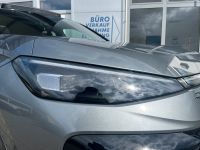 Volkswagen T-Roc 1.5 eTSI DSG R-Line PANO AHK MATRIX 4JGAR bei Autohaus Landmann & Maier OHG