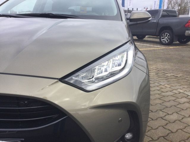 Yaris 1.5 Hybrid Teamplayer SHZ KAMERA ACC LED